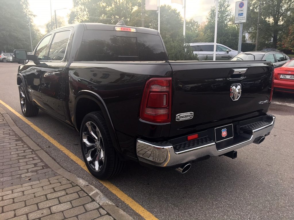 RAM 1500 – LARAMIE LIMITED