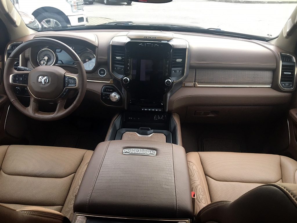 RAM 1500 – LARAMIE LIMITED