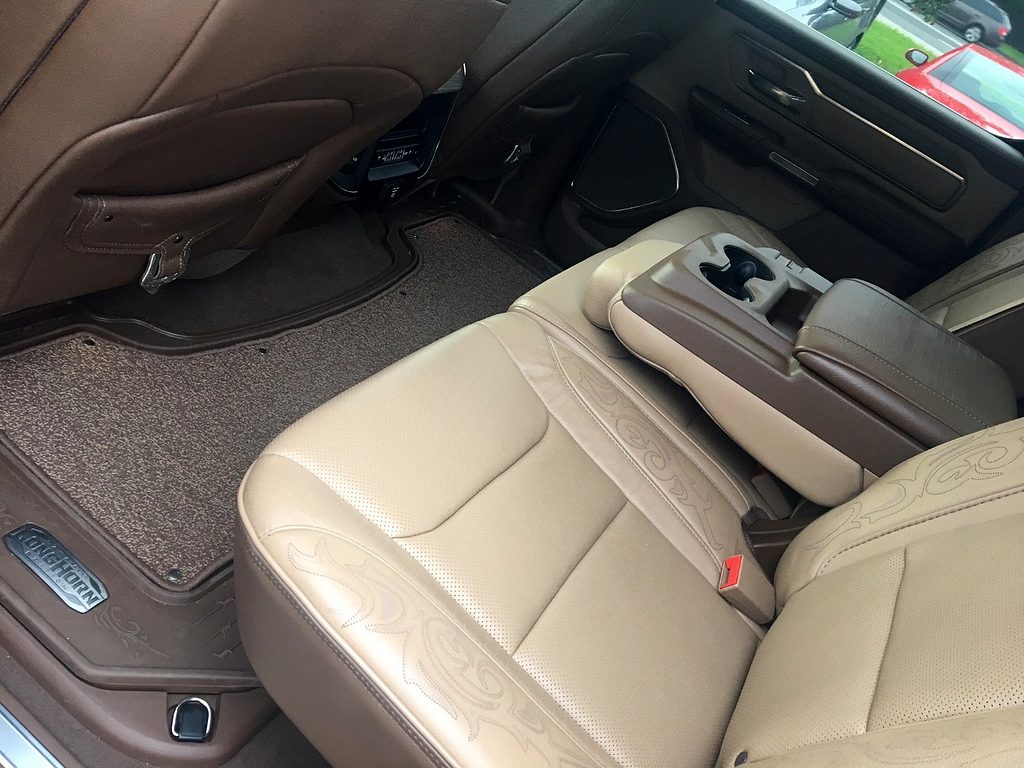 RAM 1500 – LARAMIE LIMITED