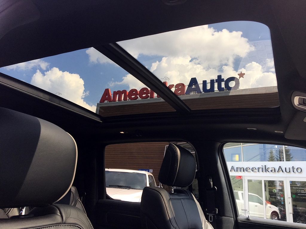 RAM 1500 – LIMITED CREW CAB UUS MUDEL!