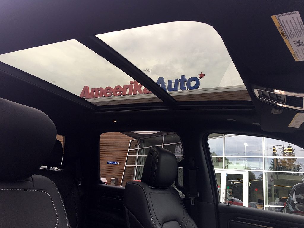 RAM 1500 – SPORT CREW CAB UUS MUDEL!