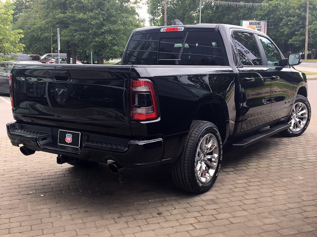 RAM 1500 – SPORT CREW CAB UUS MUDEL!