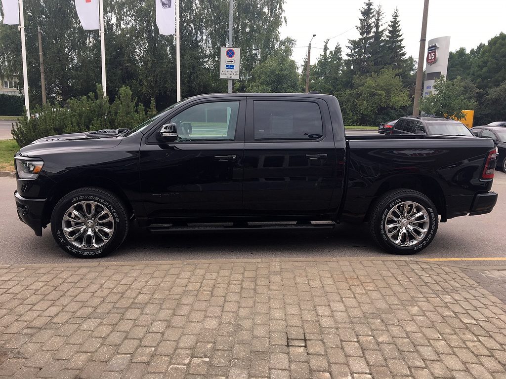 RAM 1500 – SPORT CREW CAB UUS MUDEL!