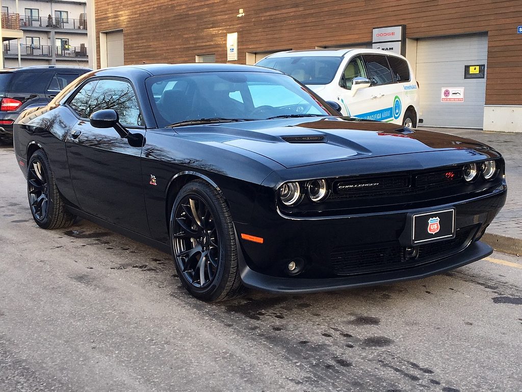 DODGE CHALLENGER – R/T SCAT PACK