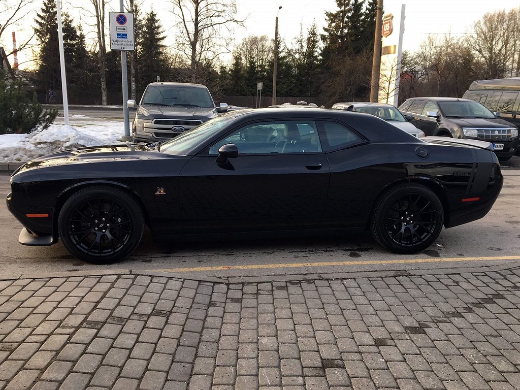 DODGE CHALLENGER – R/T SCAT PACK